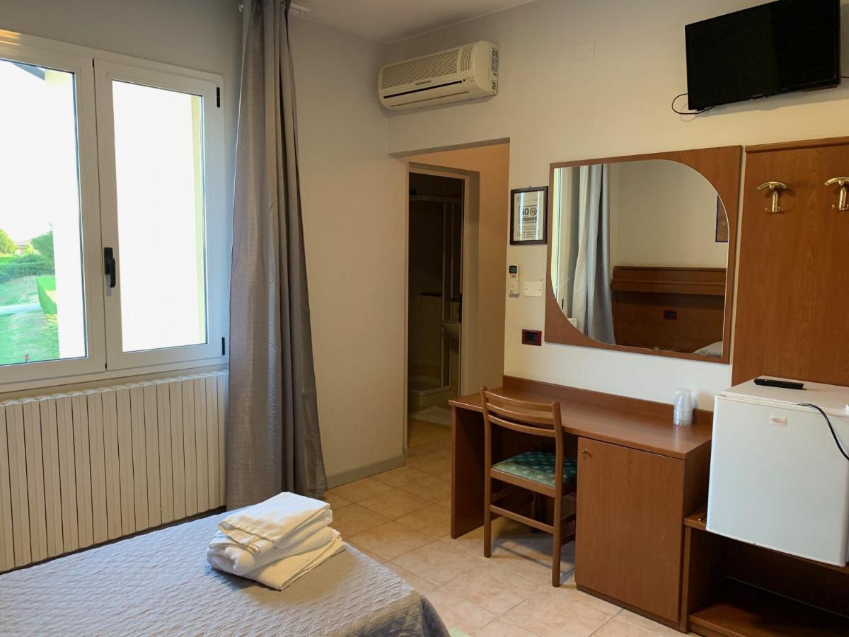 Hotel Regina Campolongo Maggiore 外观 照片